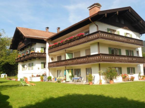 Гостиница Ferienwohnungen Maria  Роттах-Эгерн